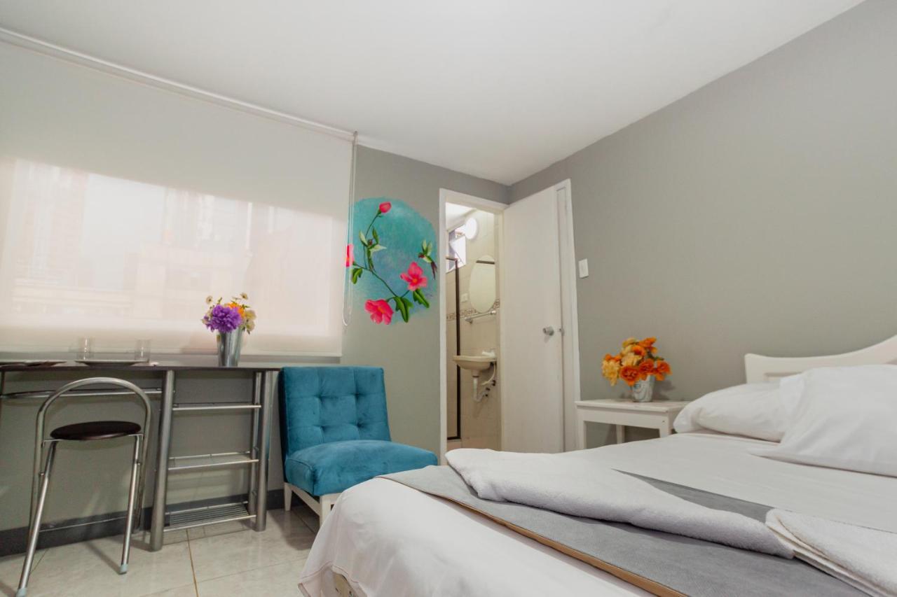 Apartasuites & Hotel Bogota Teusaquillo ภายนอก รูปภาพ