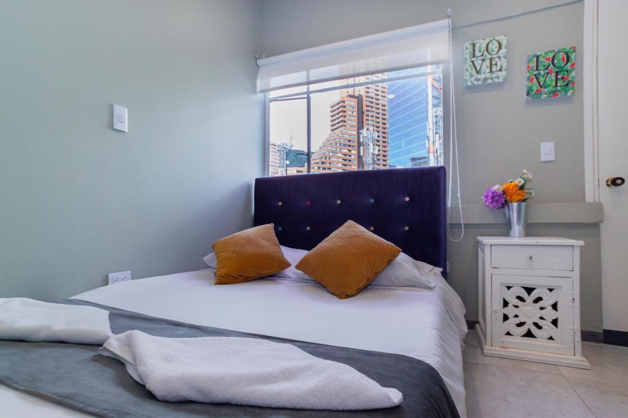 Apartasuites & Hotel Bogota Teusaquillo ภายนอก รูปภาพ