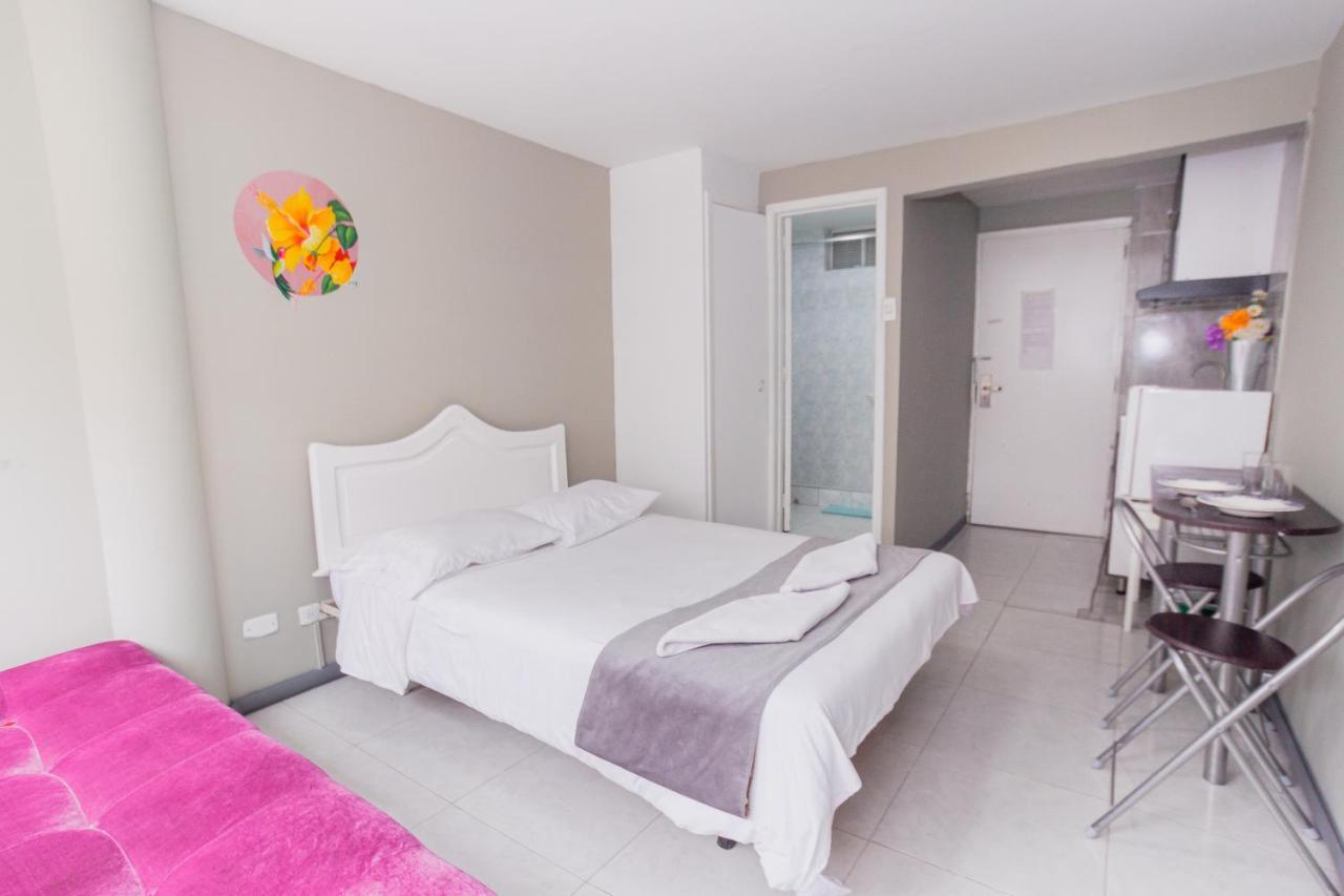 Apartasuites & Hotel Bogota Teusaquillo ภายนอก รูปภาพ