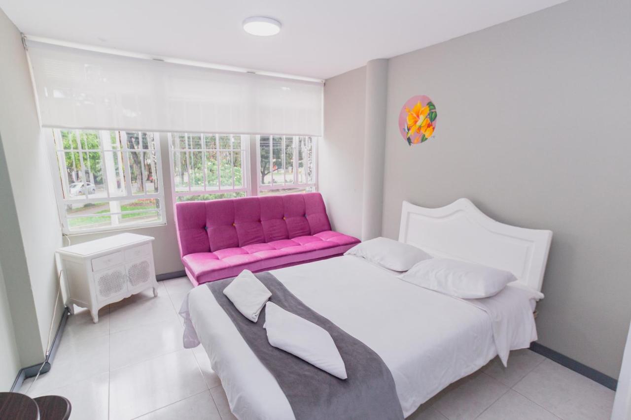 Apartasuites & Hotel Bogota Teusaquillo ภายนอก รูปภาพ