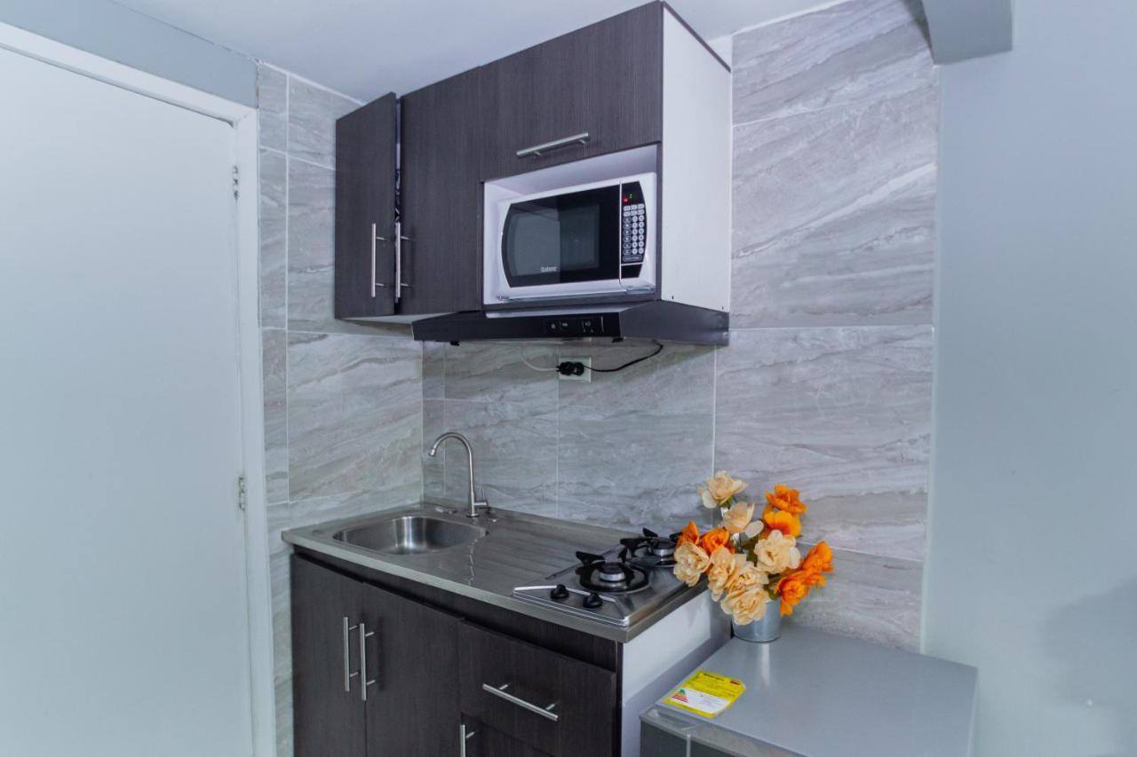 Apartasuites & Hotel Bogota Teusaquillo ภายนอก รูปภาพ