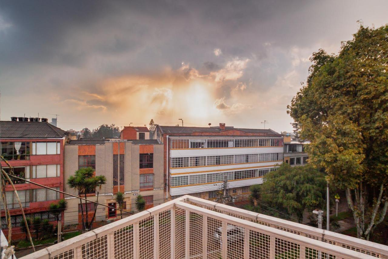 Apartasuites & Hotel Bogota Teusaquillo ภายนอก รูปภาพ
