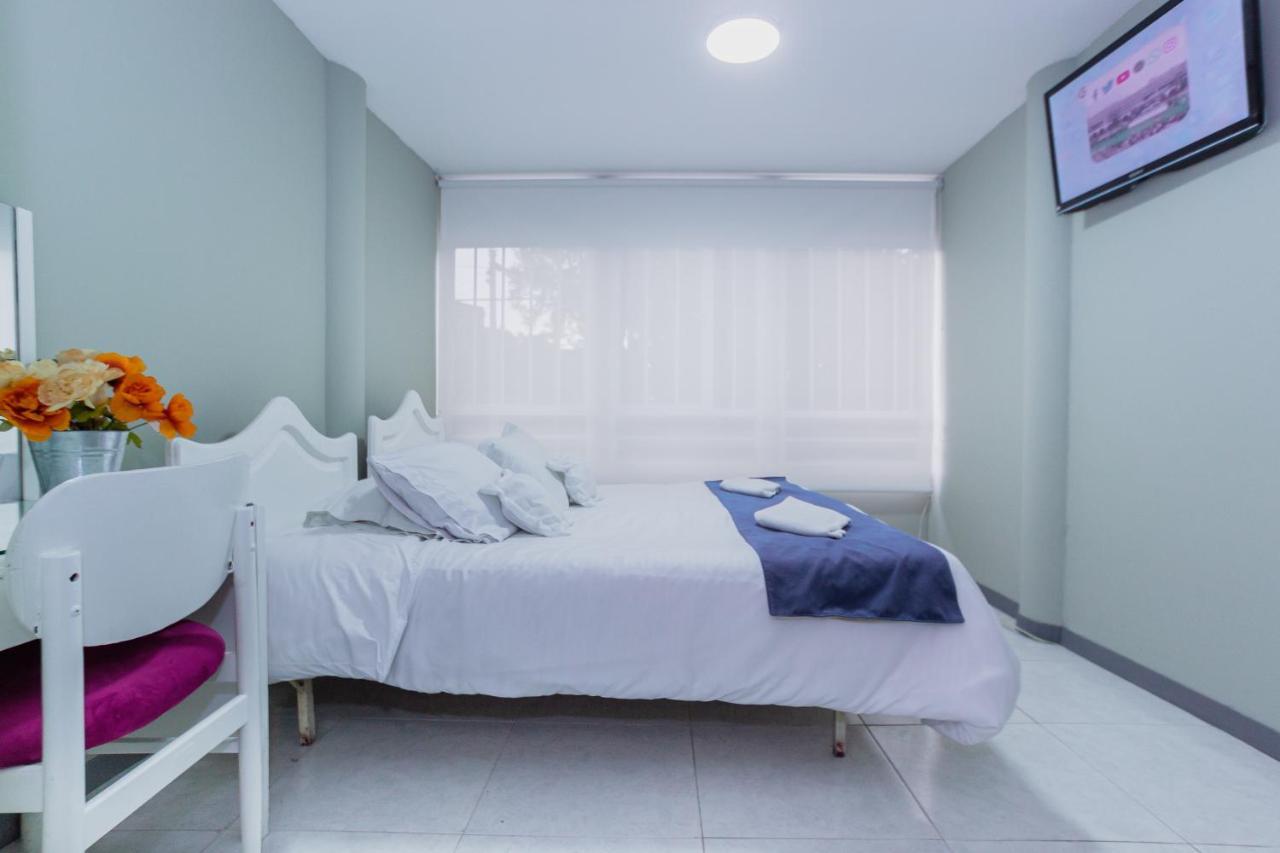 Apartasuites & Hotel Bogota Teusaquillo ภายนอก รูปภาพ