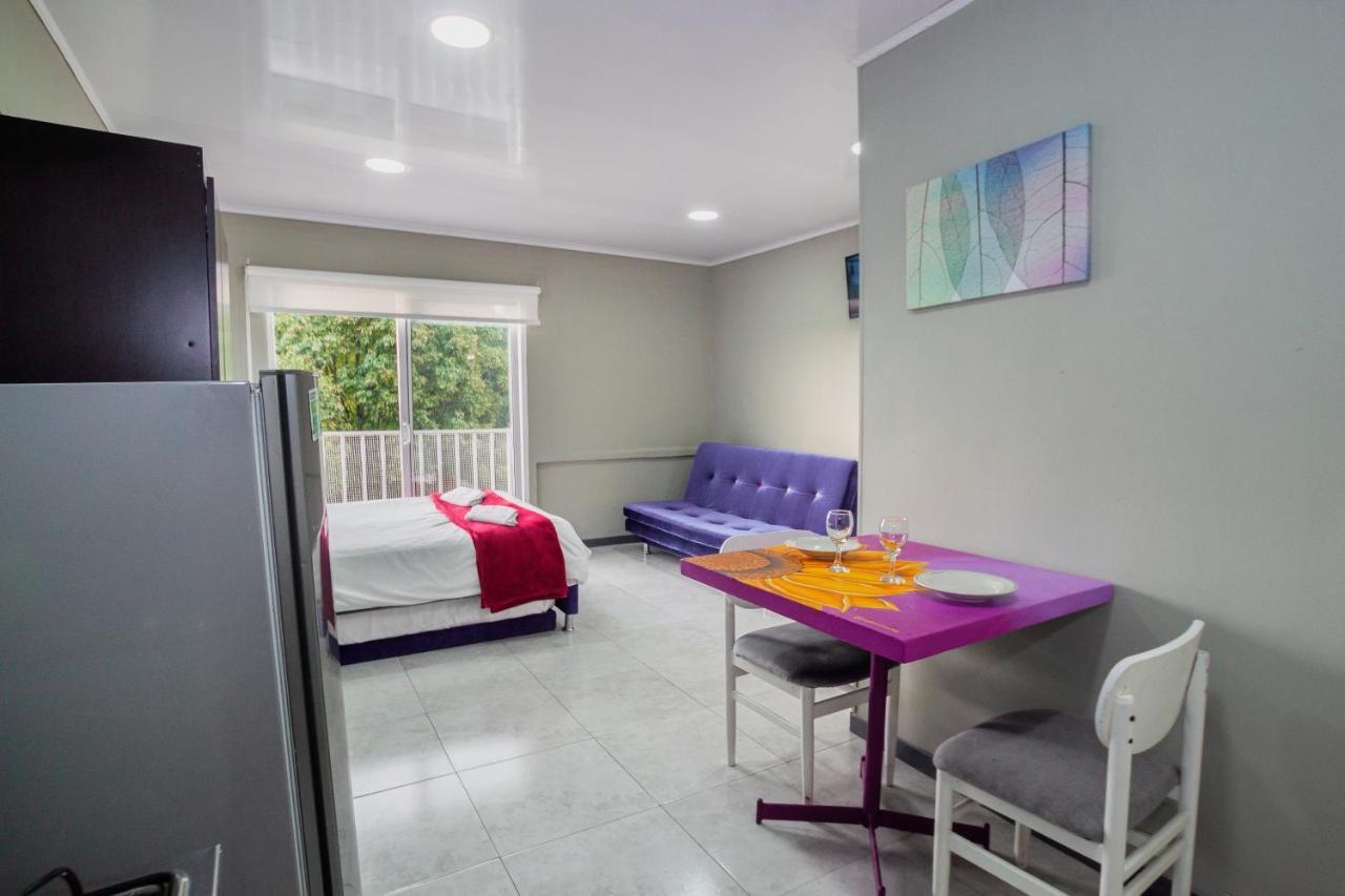 Apartasuites & Hotel Bogota Teusaquillo ภายนอก รูปภาพ